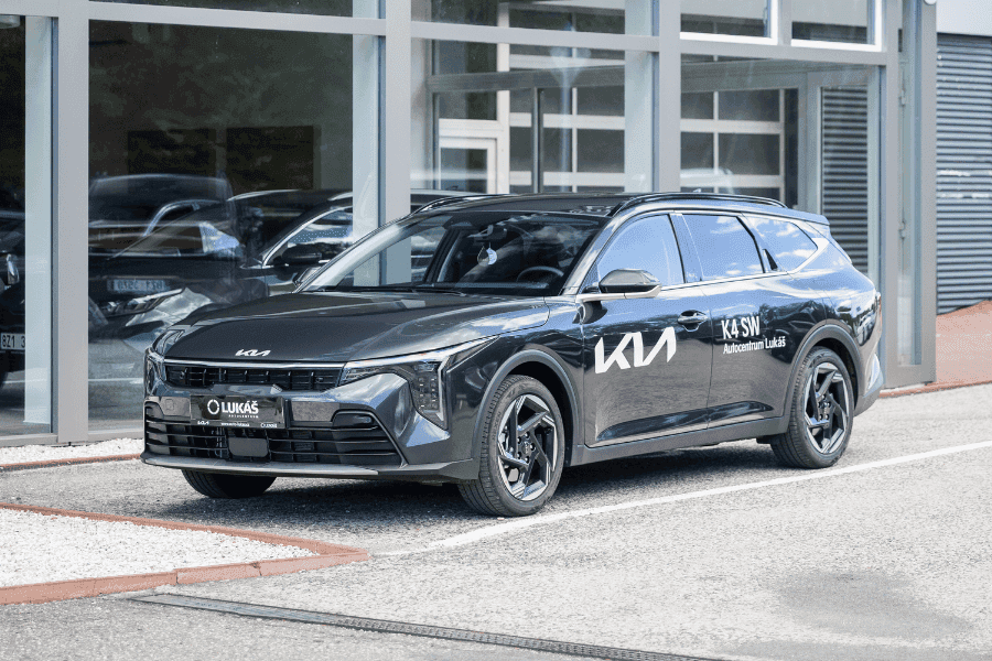 Kia K4 SW.png